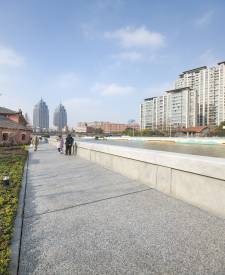 上海長寧區政法大學露骨料透水混凝土項目|學校園區|